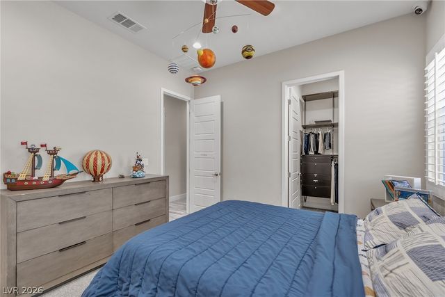 8233 Sweetwater Creek Way, Las Vegas, NV 89113