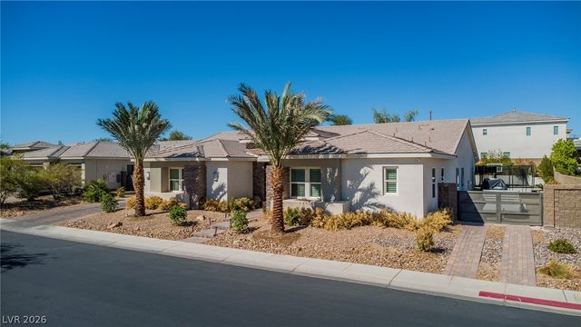 8233 Sweetwater Creek Way, Las Vegas, NV 89113
