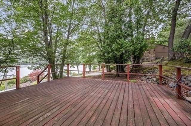 15 Shore Rd, Saugus, MA 01906