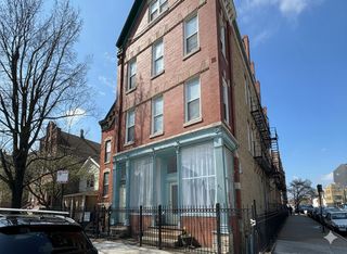 1362 N Bosworth Avenue B3, Chicago, IL 60642