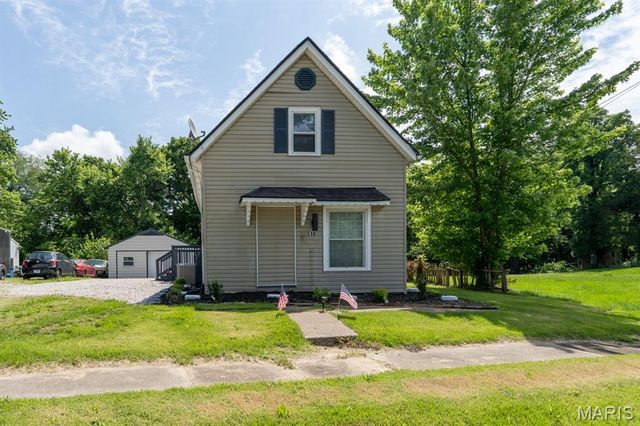 518 S Chestnut Street, Collinsville, IL 62234