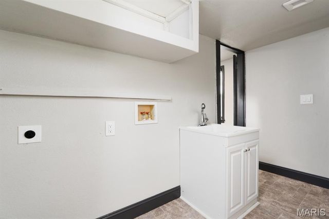 518 S Chestnut Street, Collinsville, IL 62234