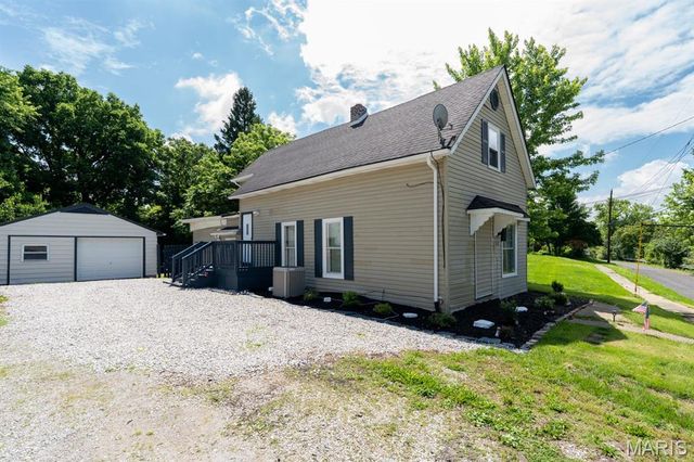 518 S Chestnut Street, Collinsville, IL 62234