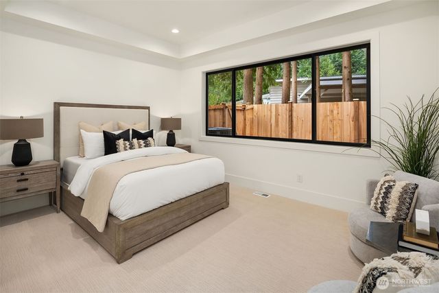 4241 145th Avenue SE, Bellevue, WA 98006