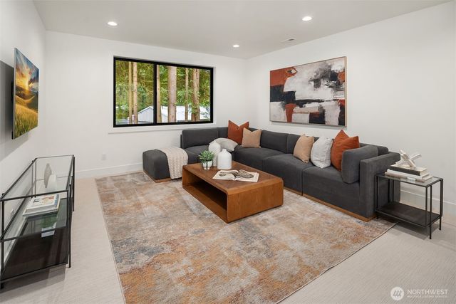 4241 145th Avenue SE, Bellevue, WA 98006