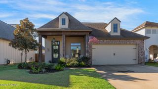 106 Italian Cypress Lane, Youngsville, LA 70592