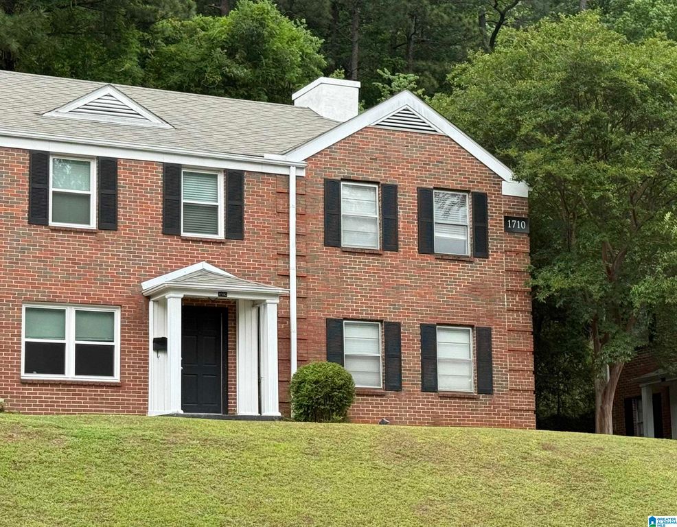 1710 Valley Ave Apt G, Homewood, AL 35209