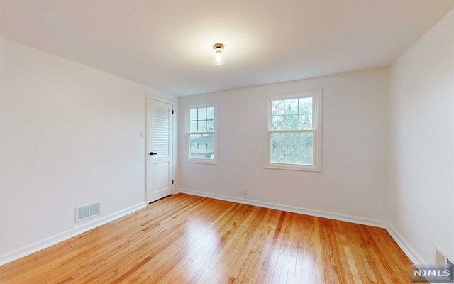 9 Cornell Way, Montclair, NJ 07043