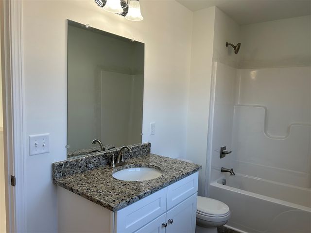 709 Lansing Avenue, Jackson, MI 49202