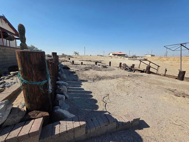 2351 Oahu Lane, Salton City, CA 92274