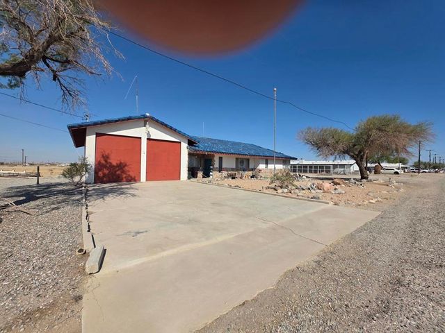 2351 Oahu Lane, Salton City, CA 92274