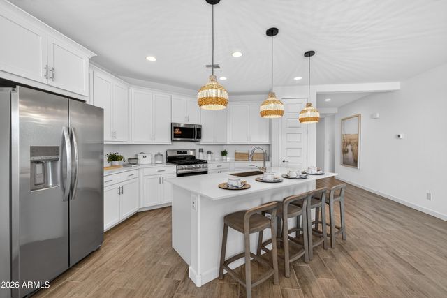 9941 S DUTCHMAN Drive, Apache Junction, AZ 85120