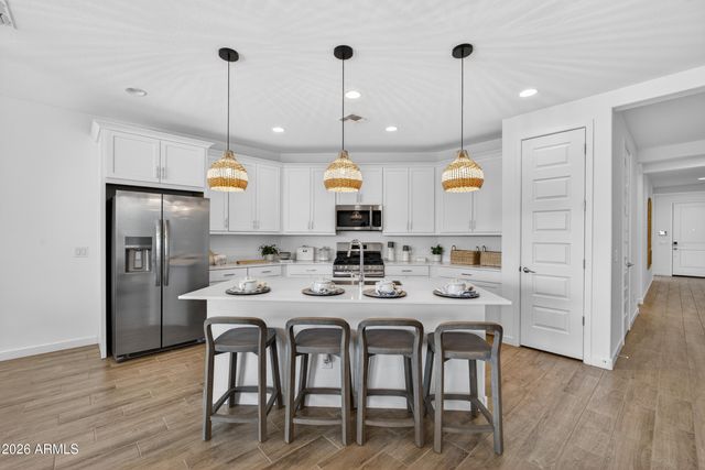 9941 S DUTCHMAN Drive, Apache Junction, AZ 85120