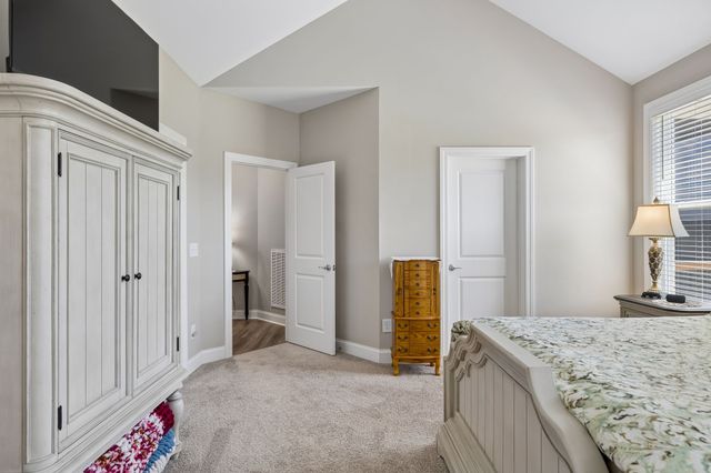 5011 High Park Hill Dr, Arrington, TN 37014