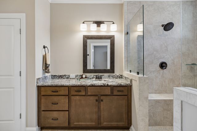 5011 High Park Hill Dr, Arrington, TN 37014