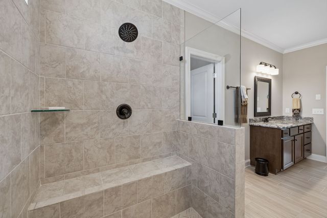 5011 High Park Hill Dr, Arrington, TN 37014