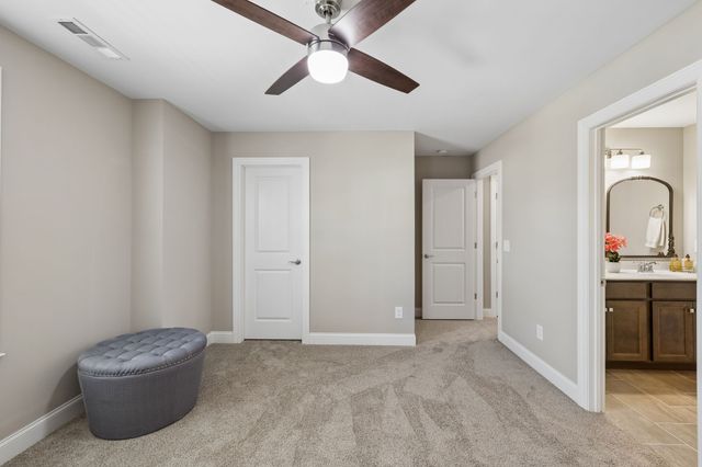5011 High Park Hill Dr, Arrington, TN 37014