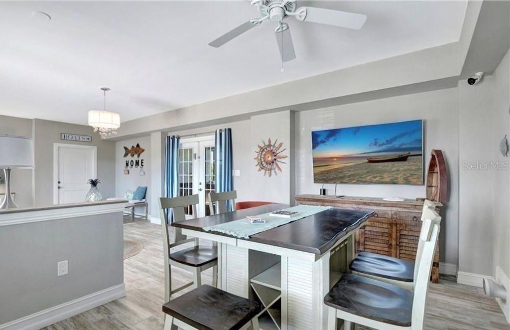 Image 10 of property listing at 3420 1ST AVENUE, St James City, FL 33956