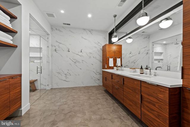 3410 WOODVALLEY DR, Pikesville, MD 21208