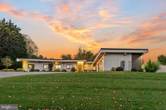 3410 WOODVALLEY DR, Pikesville, MD 21208