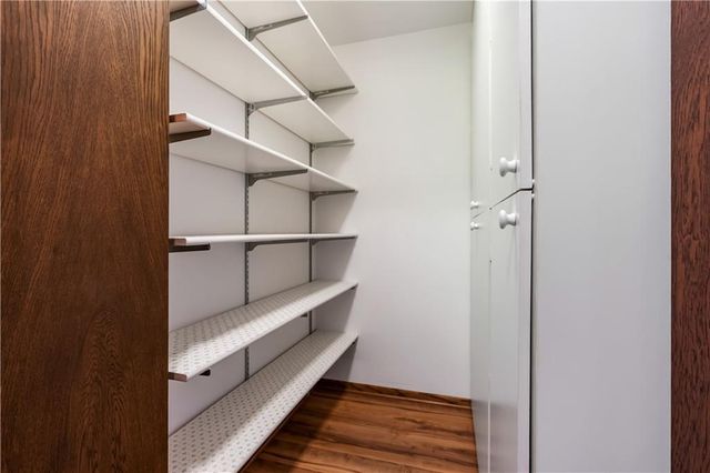 1323 Nixon Avenue, Eau Claire, WI 54701