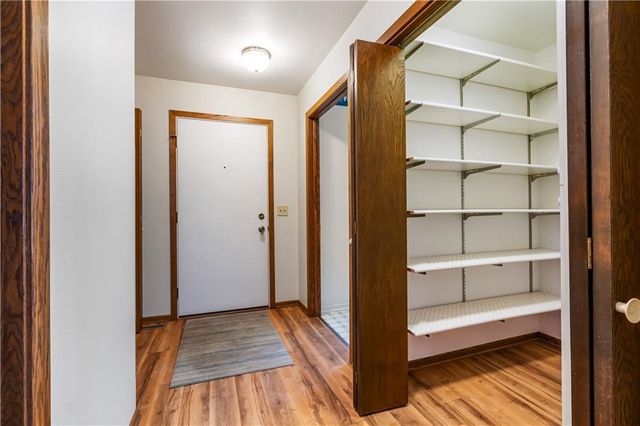 1323 Nixon Avenue, Eau Claire, WI 54701