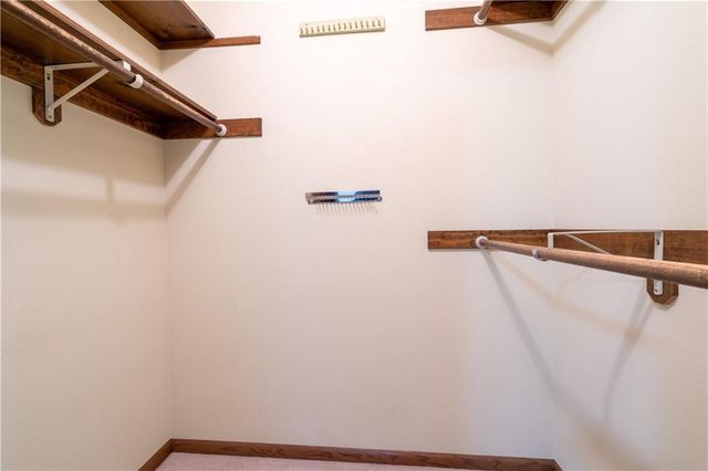 1323 Nixon Avenue, Eau Claire, WI 54701