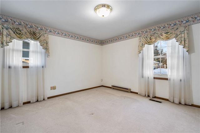 1323 Nixon Avenue, Eau Claire, WI 54701