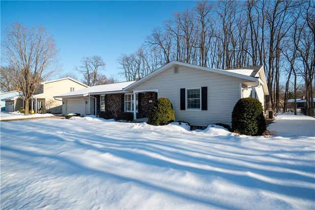 1323 Nixon Avenue, Eau Claire, WI 54701