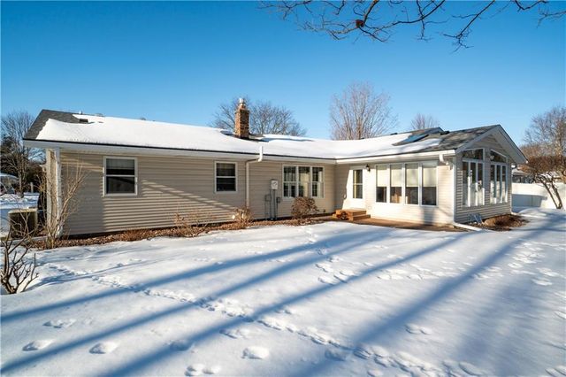1323 Nixon Avenue, Eau Claire, WI 54701