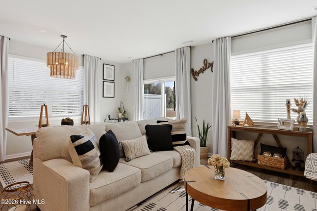 6680 Lemon Lane, Wilmington, NC 28412