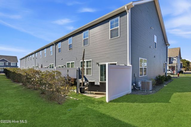 6680 Lemon Lane, Wilmington, NC 28412