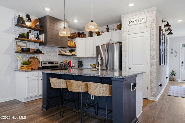 6680 Lemon Lane, Wilmington, NC 28412