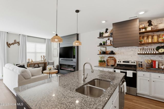 6680 Lemon Lane, Wilmington, NC 28412