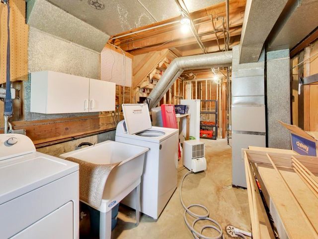 139 W Melody Lane, Woodstock, IL 60098