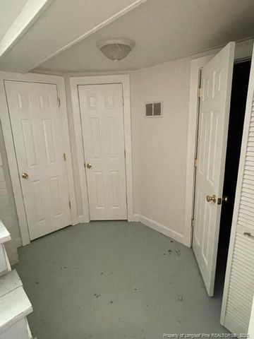 1709 Fort Bragg Road, Fayetteville, NC 28303