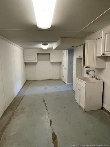 1709 Fort Bragg Road, Fayetteville, NC 28303