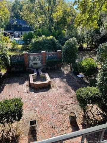 1709 Fort Bragg Road, Fayetteville, NC 28303