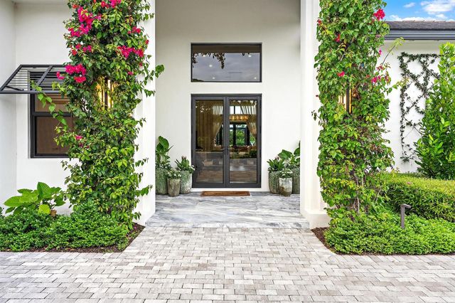 6634 Audubon Trace W, West Palm Beach, FL 33412