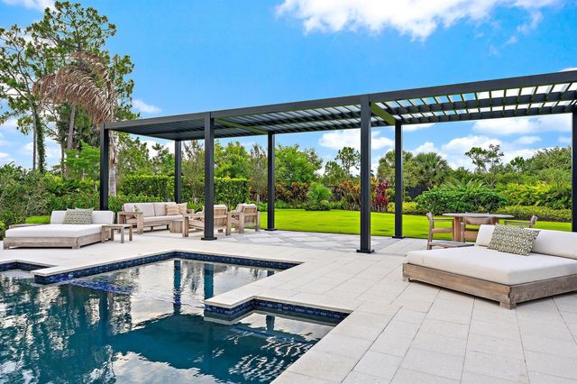 6634 Audubon Trace W, West Palm Beach, FL 33412