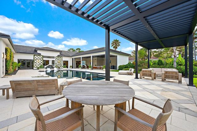 6634 Audubon Trace W, West Palm Beach, FL 33412
