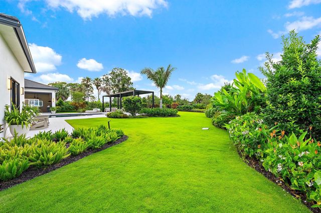 6634 Audubon Trace W, West Palm Beach, FL 33412