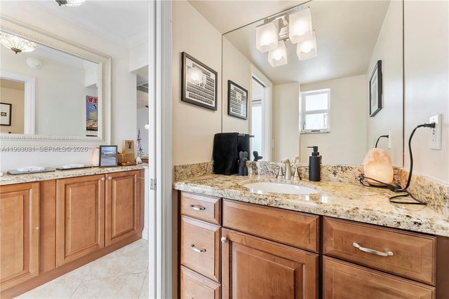 333 NE 21st Ave 608, Deerfield Beach, FL 33441