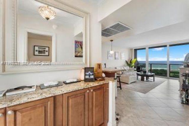 333 NE 21st Ave 608, Deerfield Beach, FL 33441