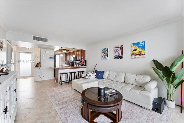 333 NE 21st Ave 608, Deerfield Beach, FL 33441