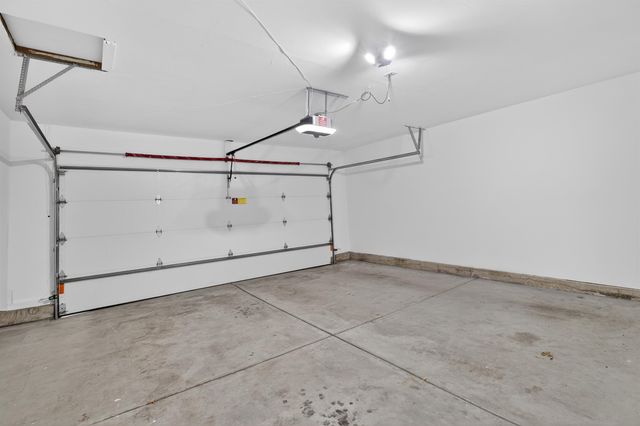 1720 N Gow St, Wichita, KS 67203