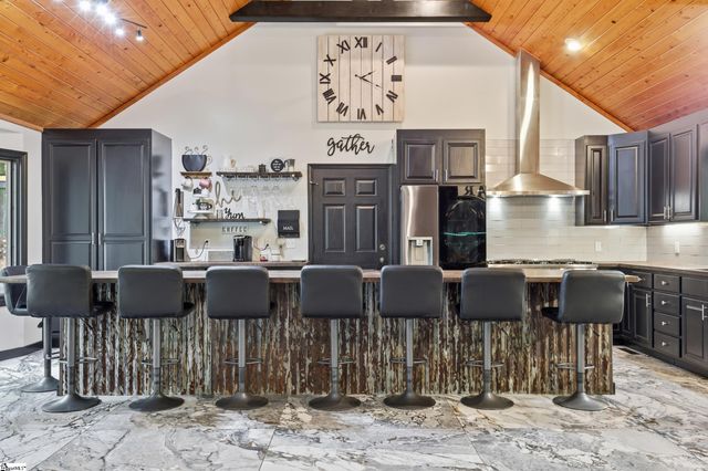 115 Chapel Wood Drive, Anderson, SC 29626