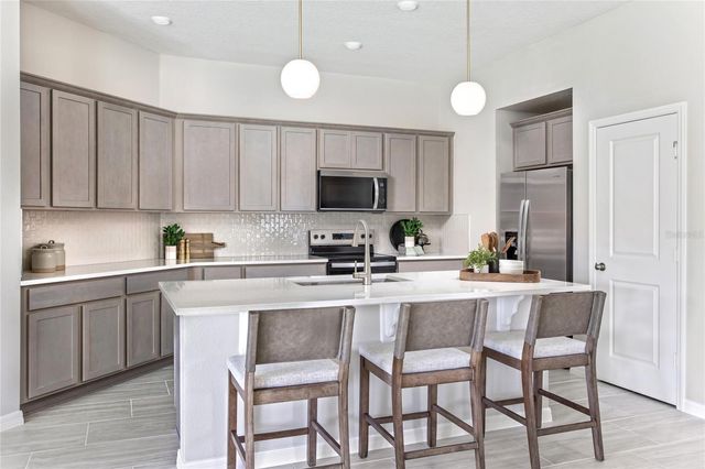 2602 LOLA LANE, Kissimmee, FL 34744