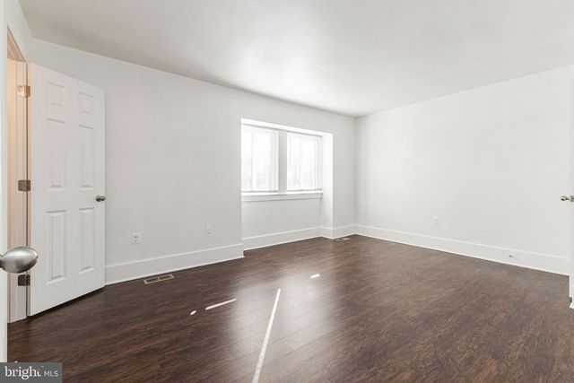 1024 QUEENS CT, Herndon, VA 20170