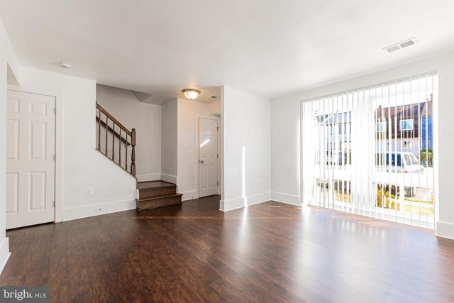 1024 QUEENS CT, Herndon, VA 20170